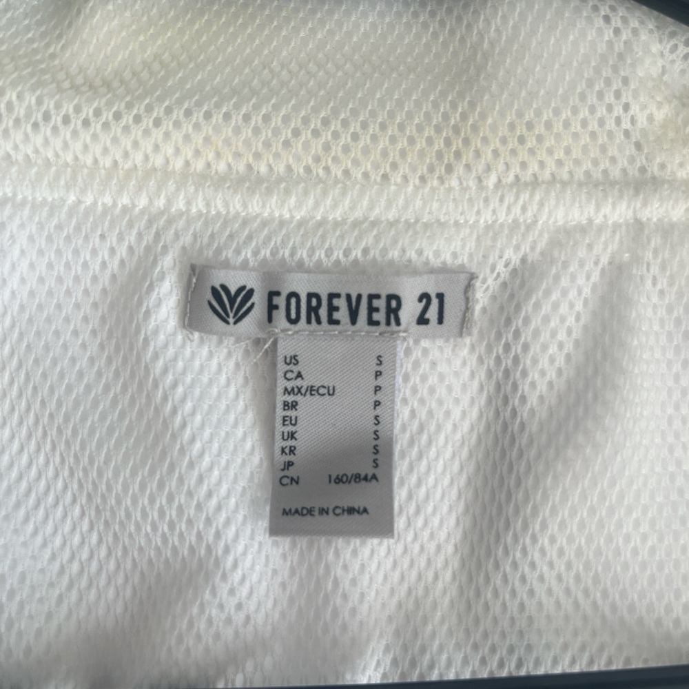 White zip-up hoodie forever 21 - size S - Picture 3 of 6